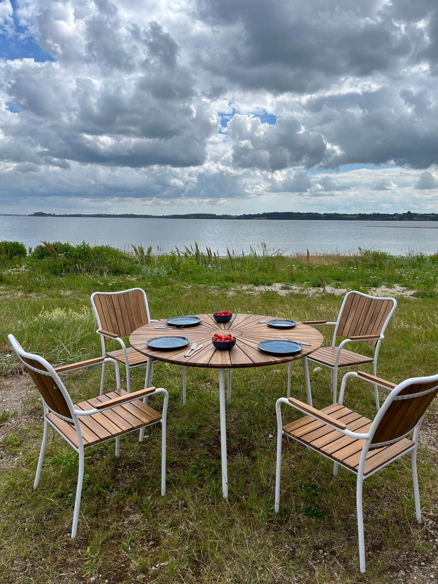 Tiny Seaside - Skarrev Otel Aabenraa Dış mekan fotoğraf
